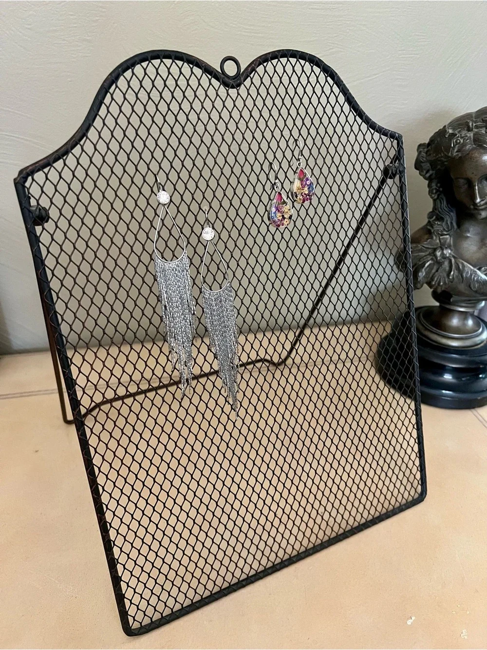 Easel Metal Jewelry Stand